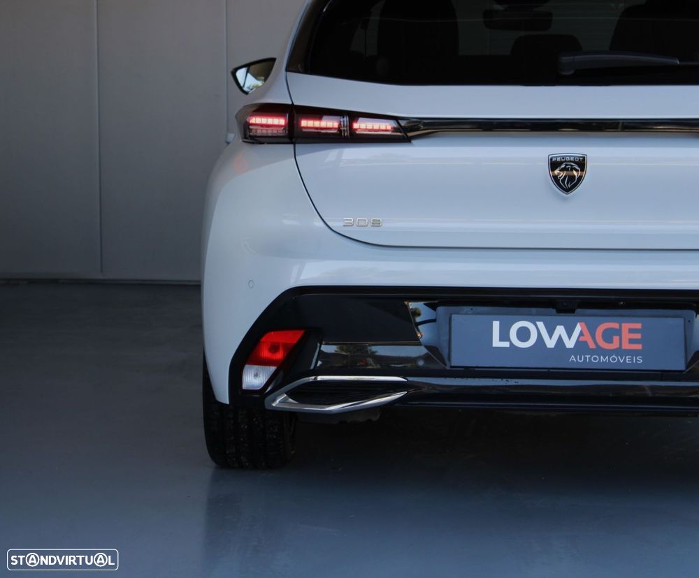 Peugeot 308 1.6 Hybrid Allure Pack e-EAT8 - 34