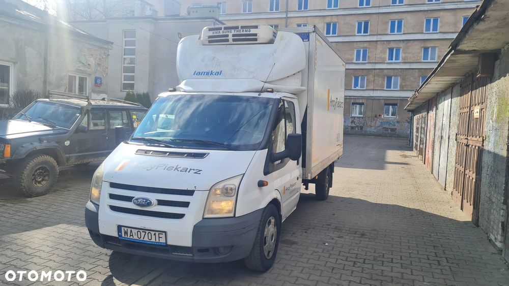 Ford Transit - 1