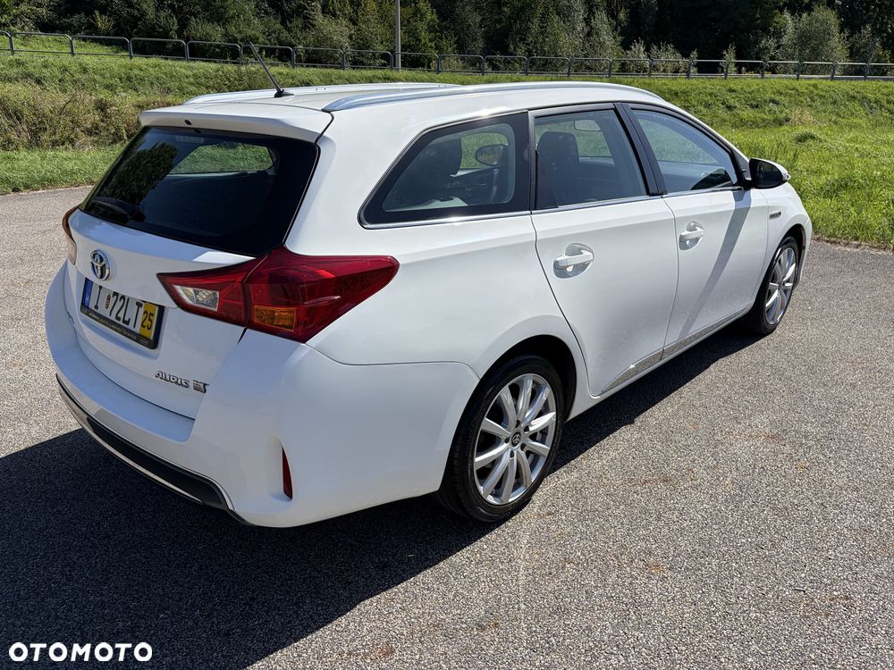 Toyota Auris - 3