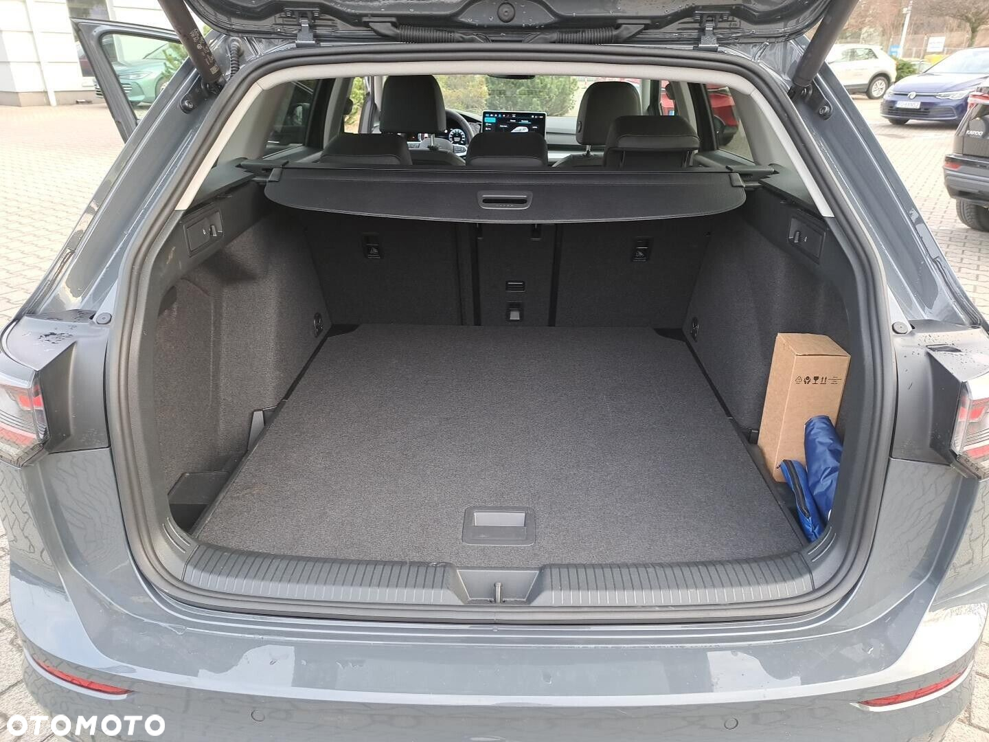 Volkswagen Golf - 17