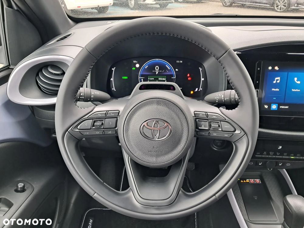 Toyota Aygo X Hybrid 1.5 Style e-CVT - 9