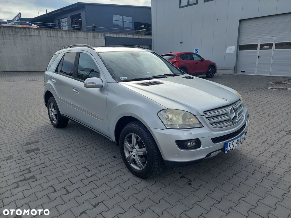 Mercedes-Benz ML - 2