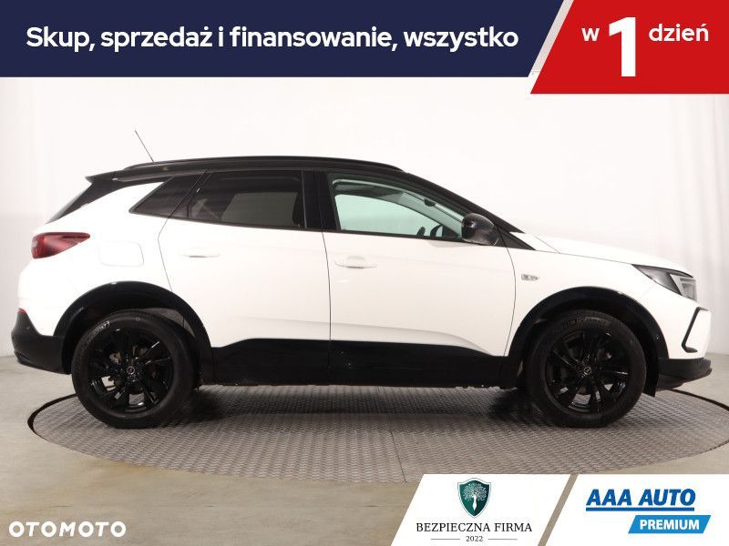 Opel Grandland X - 8