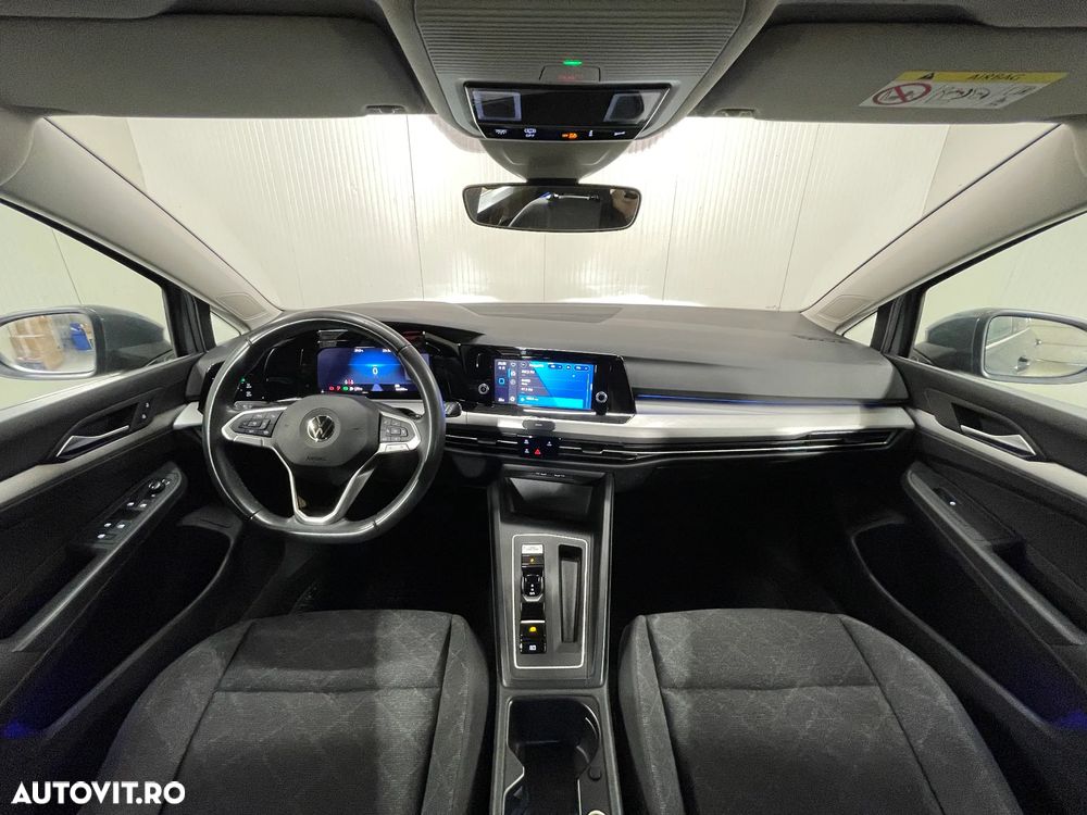 Volkswagen Golf 1.5 eTSI ACT DSG MHEV Life - 9