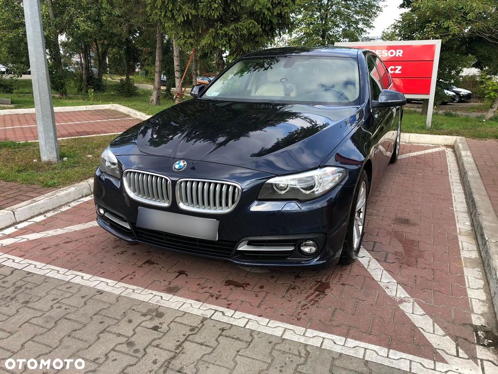 BMW Seria 5 528i xDrive - 2