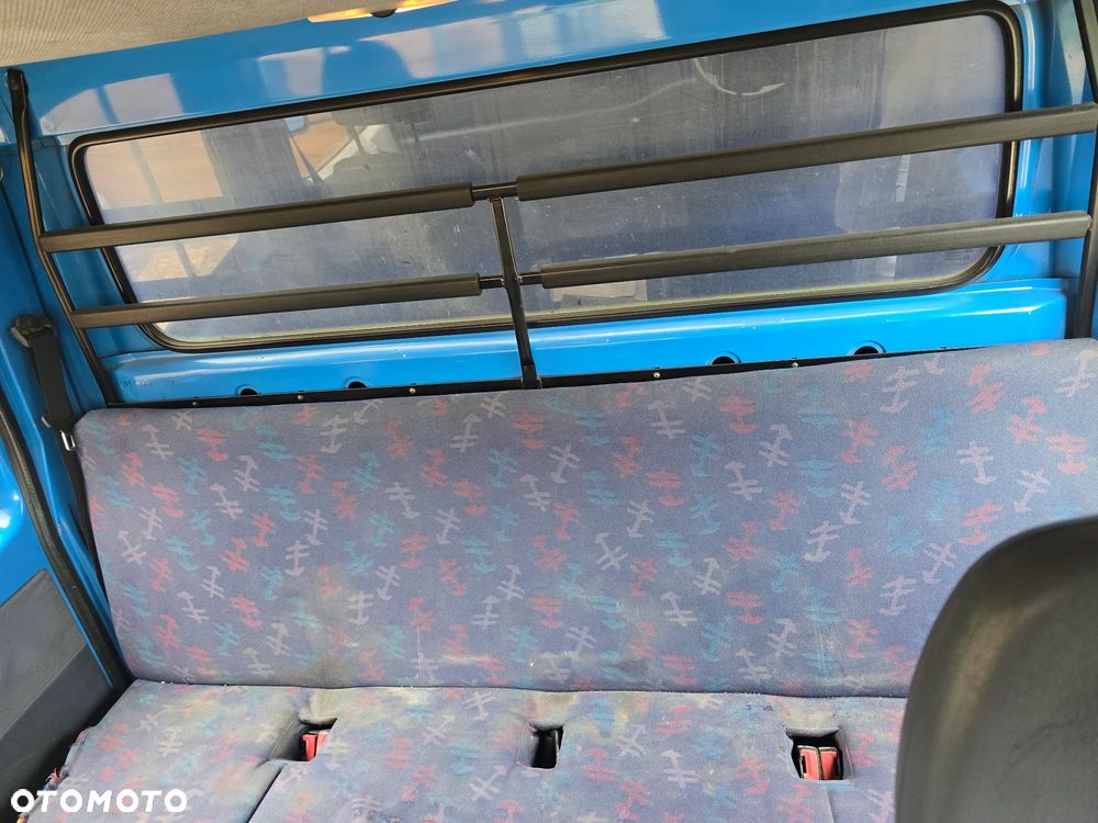 Mercedes-Benz Sprinter - 5