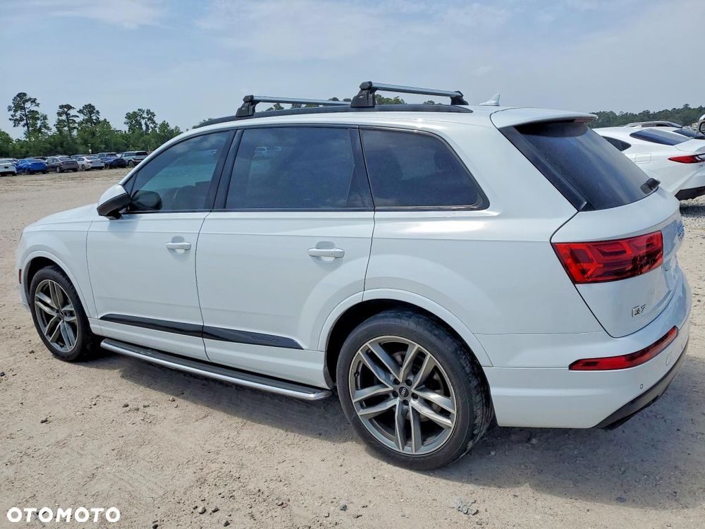 Audi Q7 3.0 TFSI Quattro Tiptronic - 5