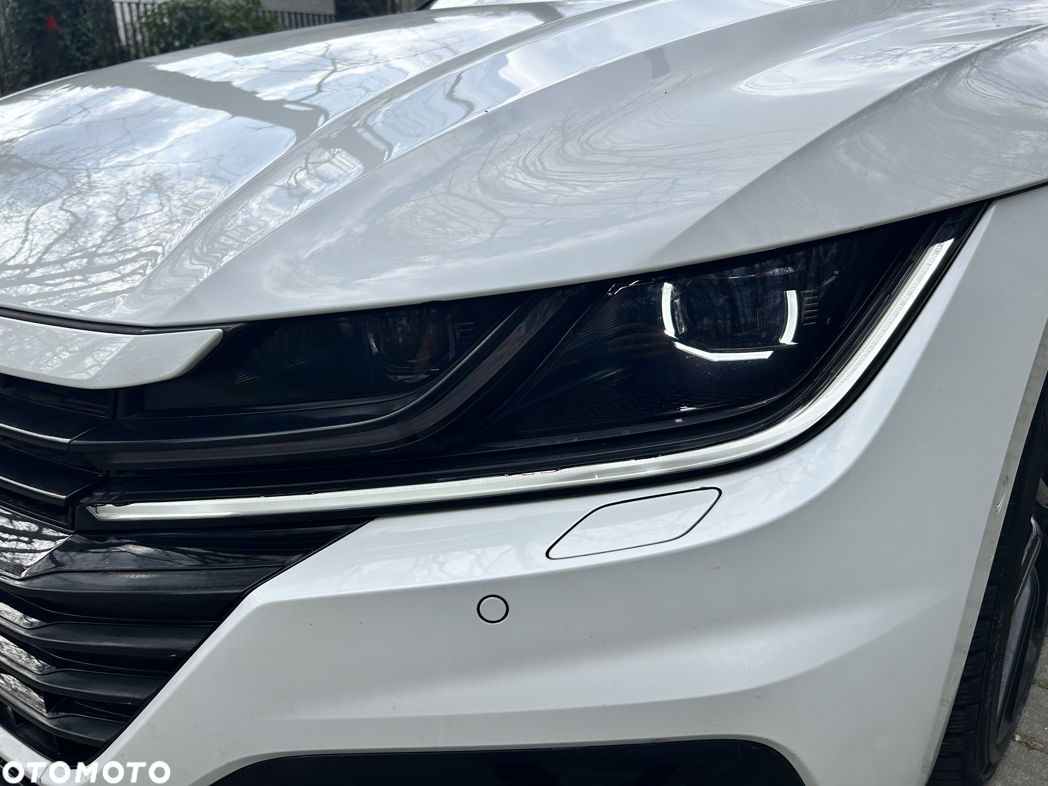 Volkswagen Arteon 2.0 TSI 4Motion R-Line DSG - 9