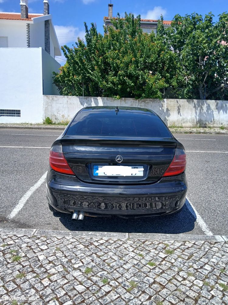 Mercedes-Benz C 220 CDI Sportcoupe - 4