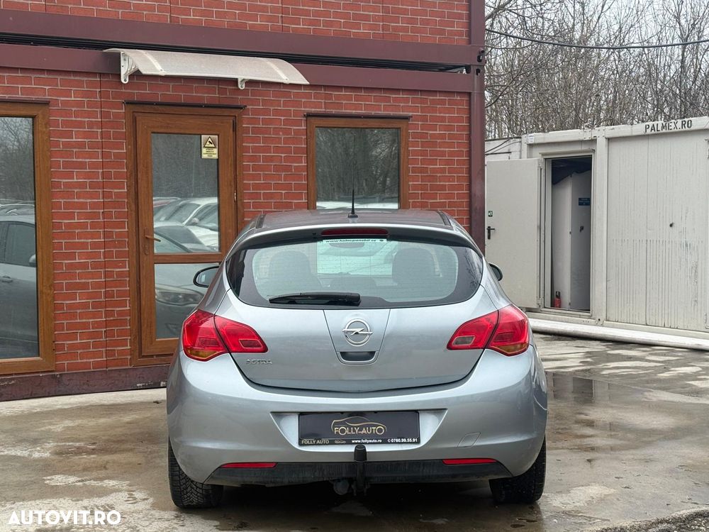 Opel Astra 1.6 Enjoy - 25