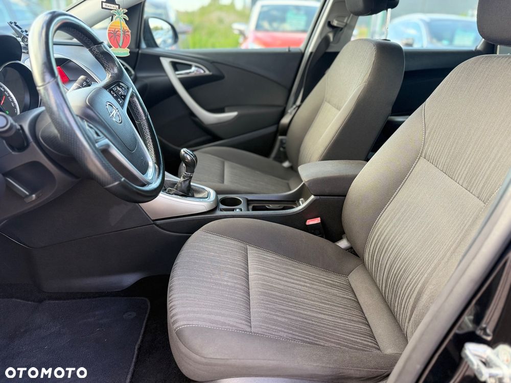 Opel Astra 1.4 Turbo Color Edition - 23