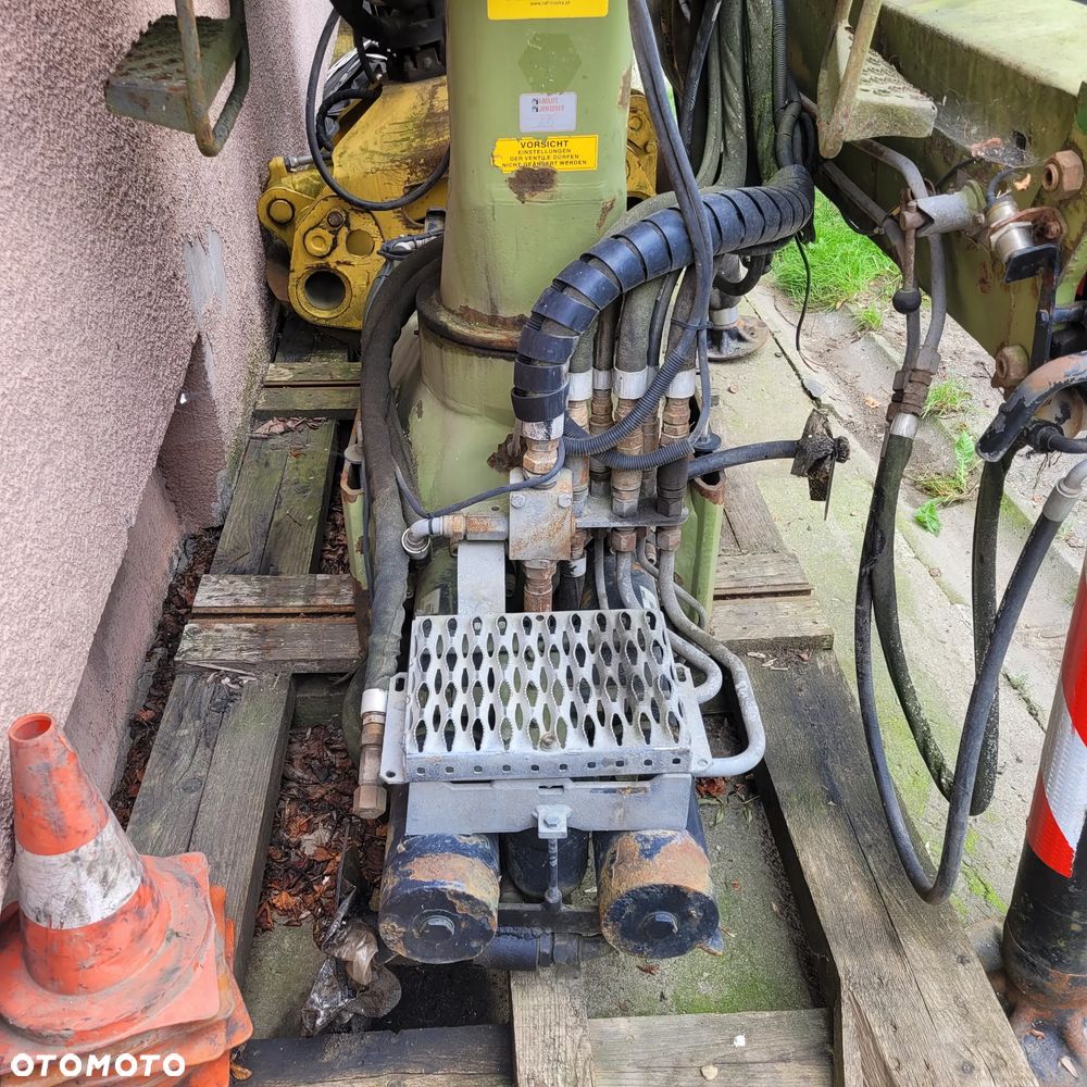 MAN MERCEDES, SCANIA - 5