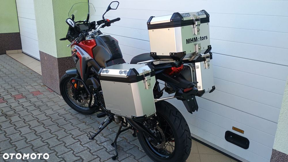 VOGE 650DSX - 9