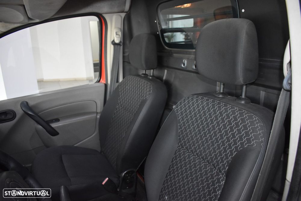 Renault Kangoo 1.5 dCi C. Grande Volume - 20