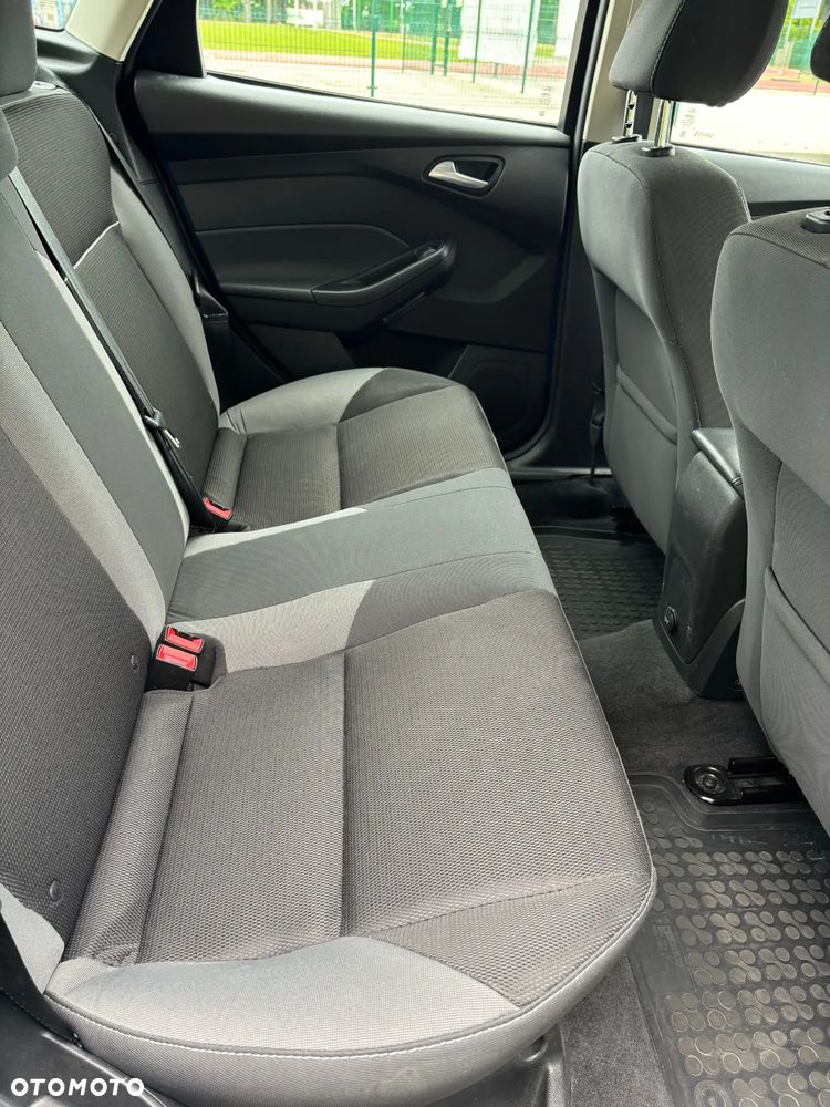 Ford Focus - 9