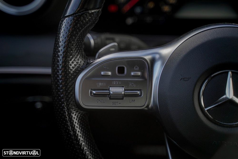 Mercedes-Benz E 300 de AMG Line - 20