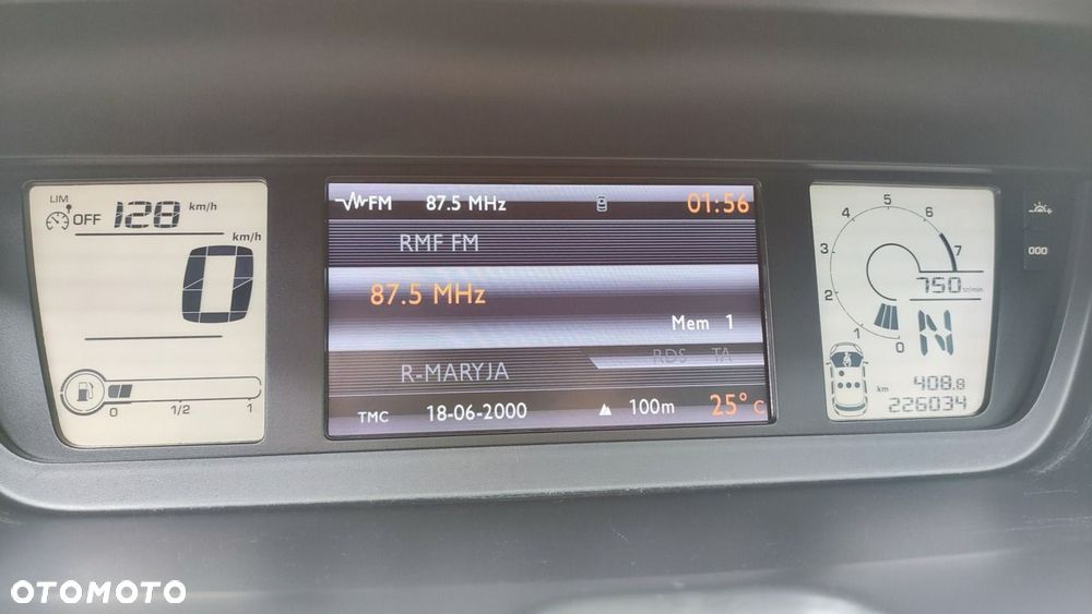 Citroën C4 Grand Picasso 1.6 THP Exclusive - 35