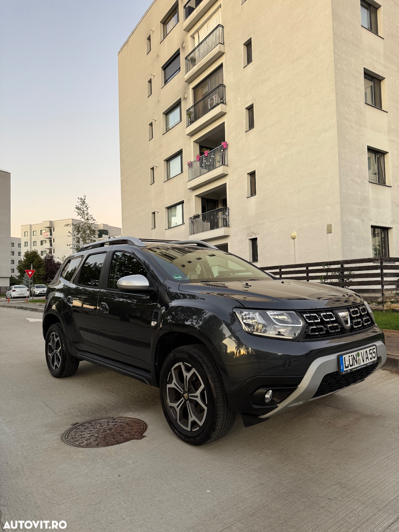 Dacia Duster ECO-G 100 Prestige - 2