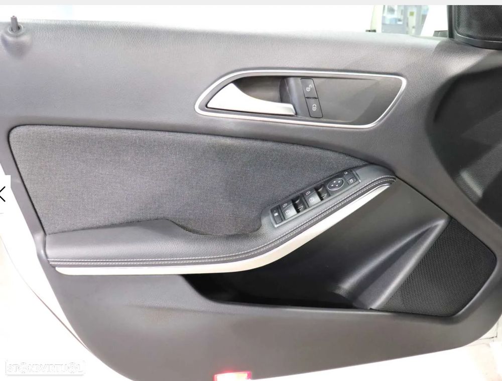 Mercedes-Benz A 180 Style - 8