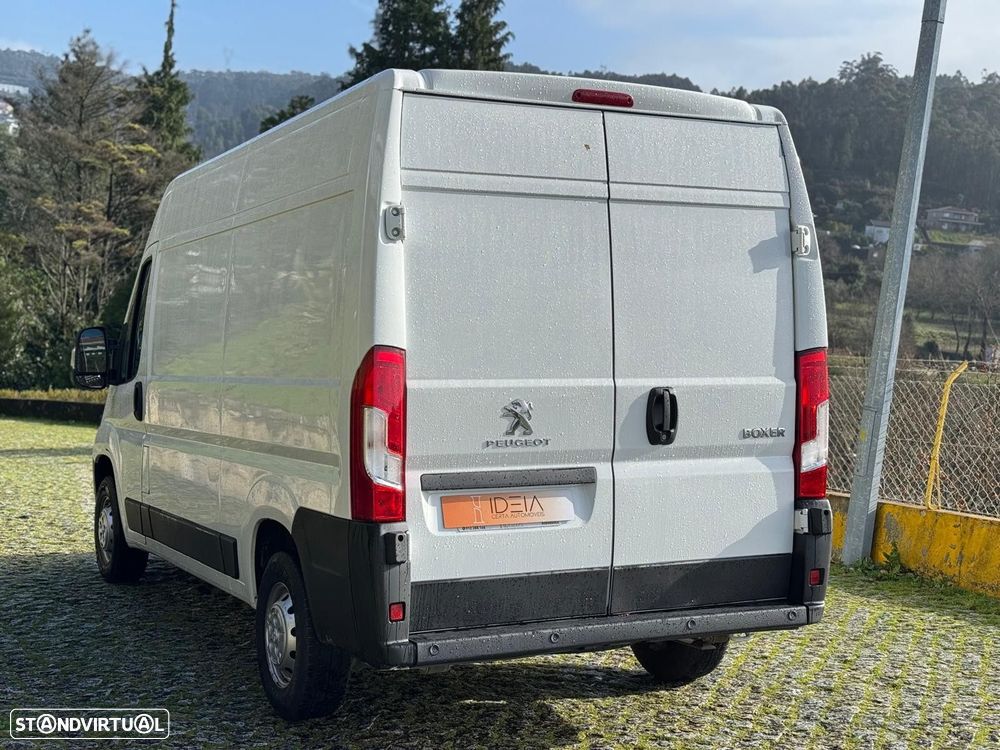 Peugeot Boxer 2.0 BLUEHDI L2 H2 Premium - 4