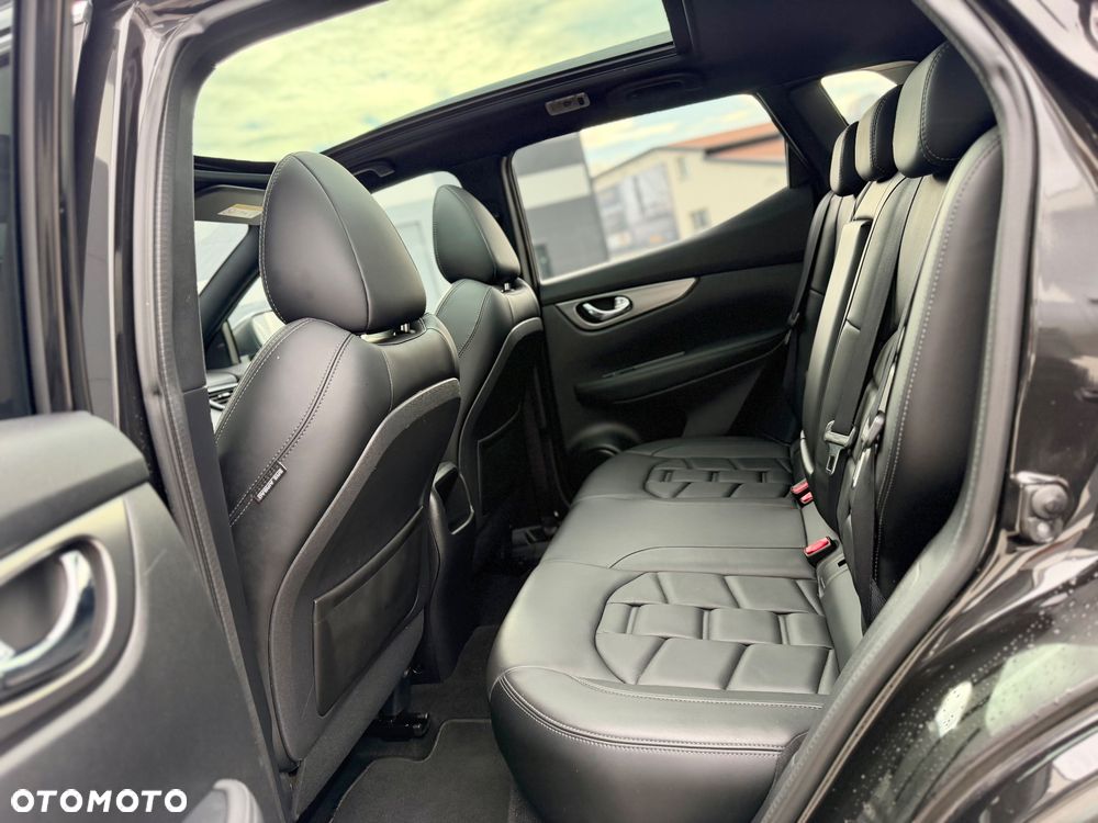 Nissan Qashqai 1.6 DIG-T Tekna+ - 26