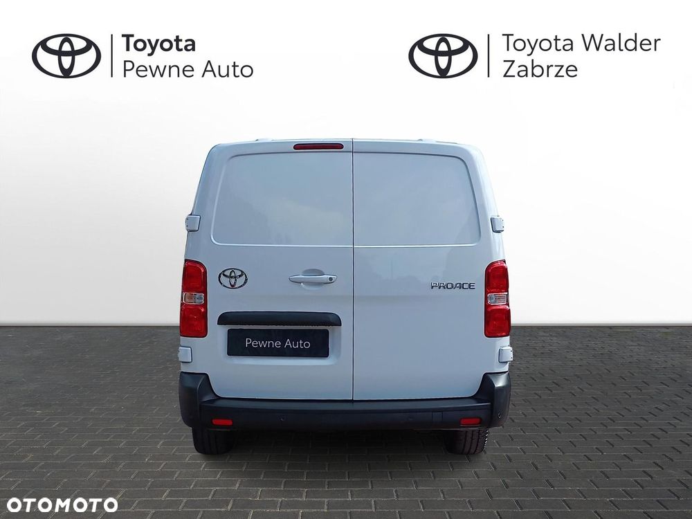 Toyota PROACE - 7