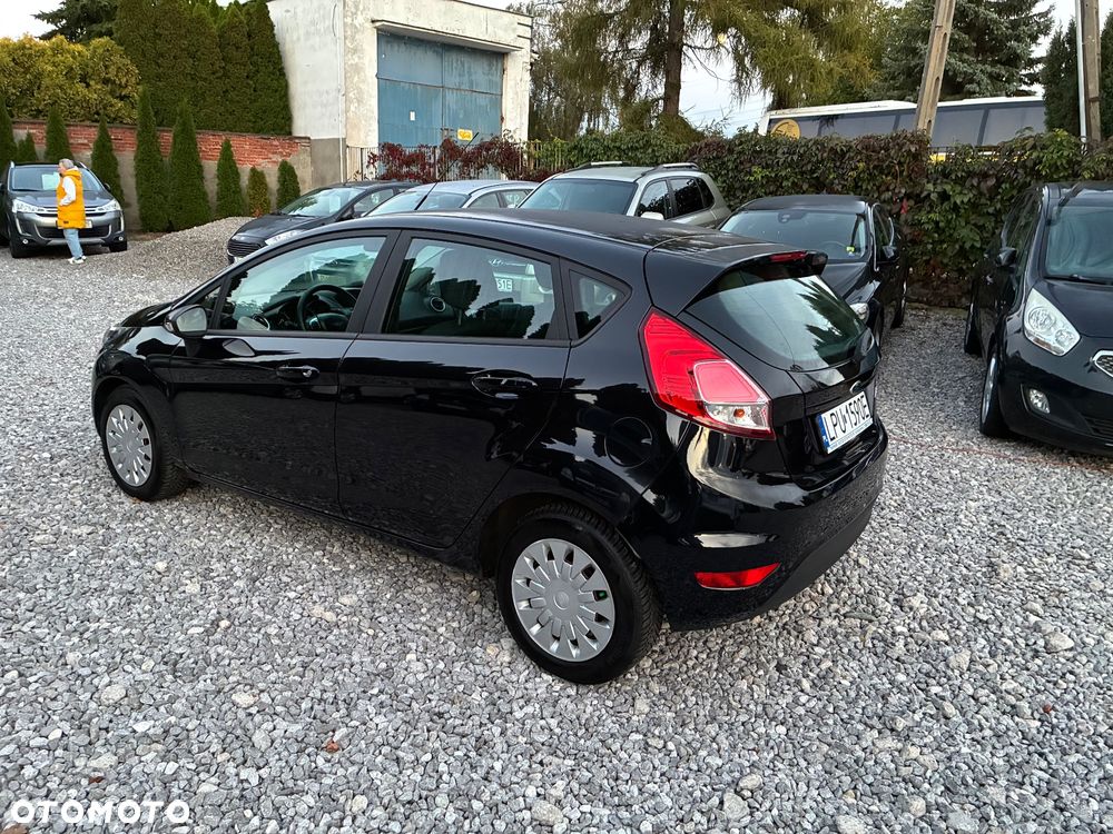 Ford Fiesta 2014 photo 5