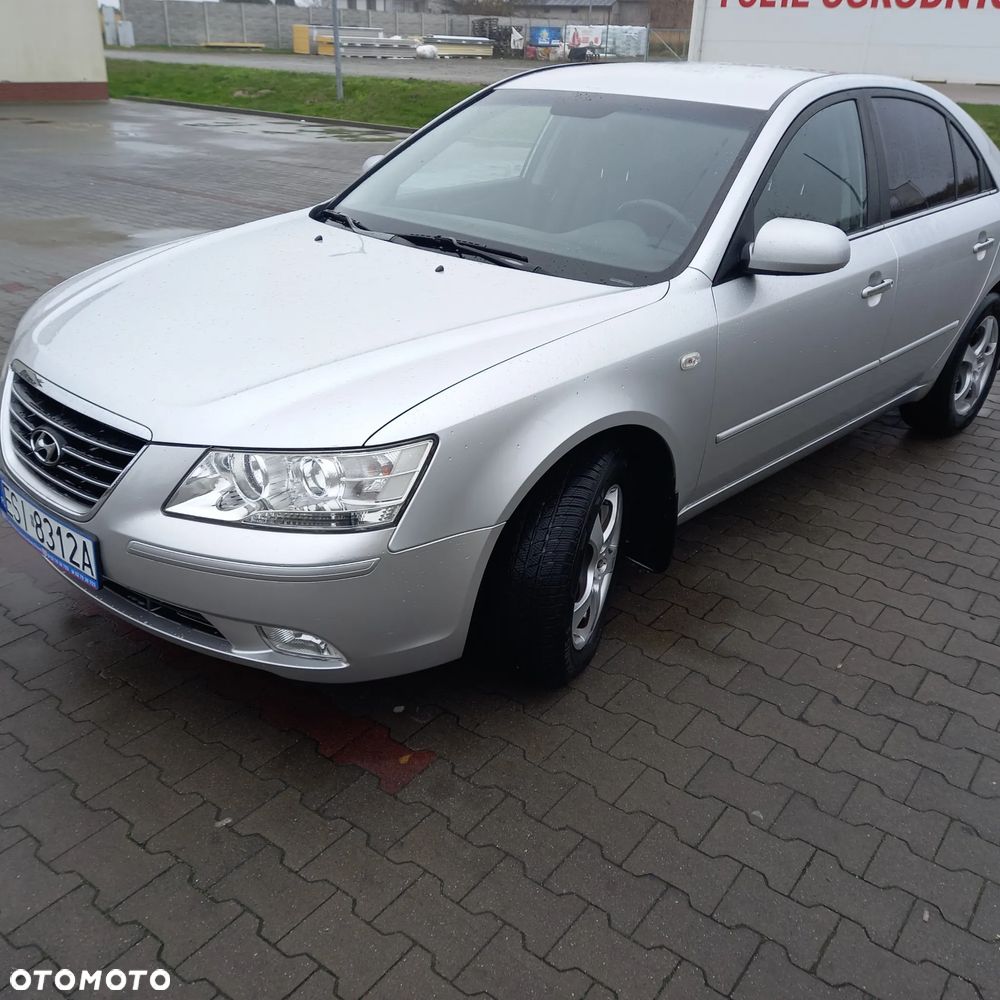 Hyundai Sonata 2.0 Comfort - 1