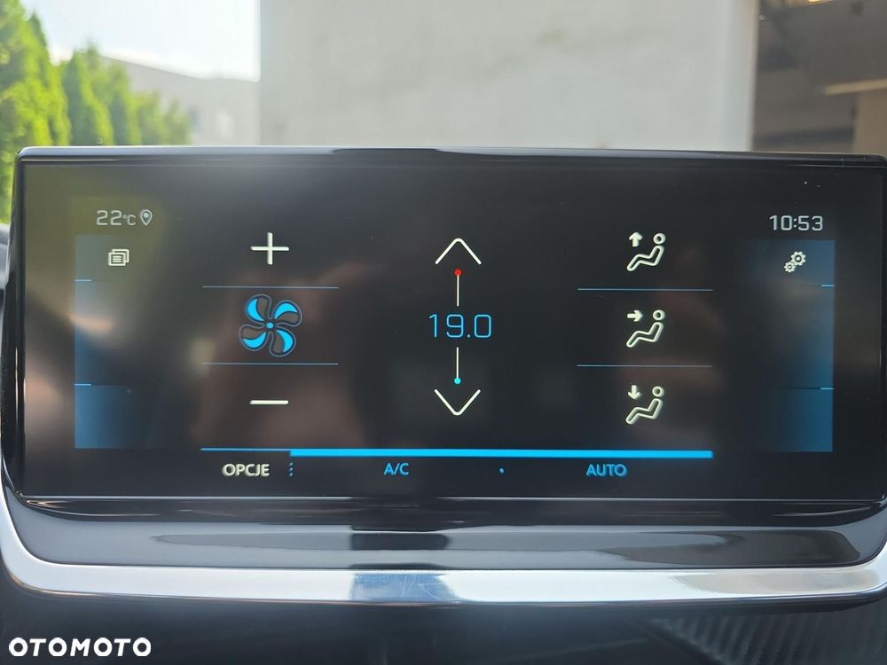 Peugeot 2008 1.5 BlueHDi Allure Pack S&S EAT8 - 18