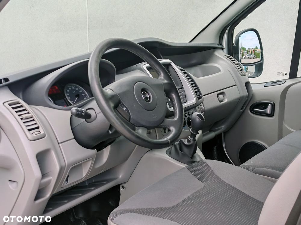 Opel VIVARO L2 - 12