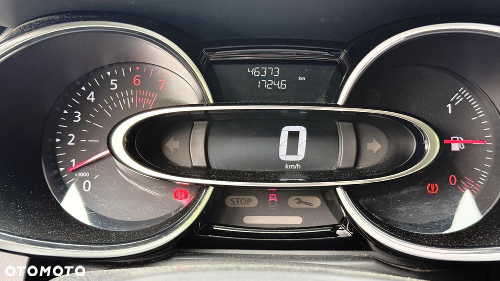 Renault Clio 1.2 16V Limited EU6 - 14