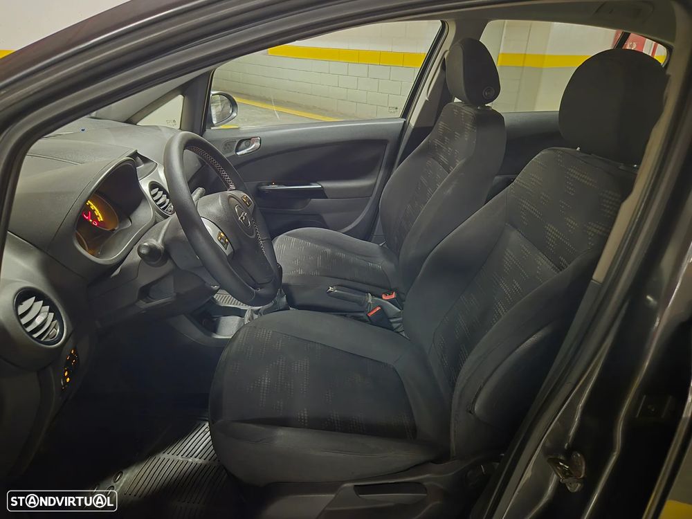 Opel Corsa 1.3 CDTi Enjoy - 18
