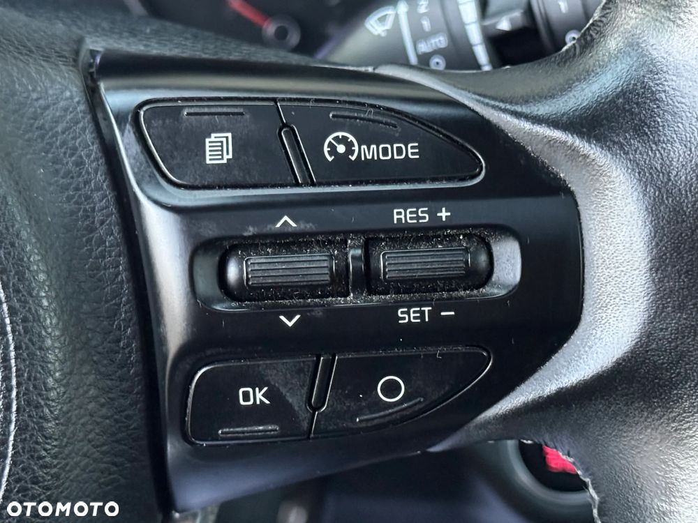 Kia Stonic 1.6 CRDi Platinum Edition - 9