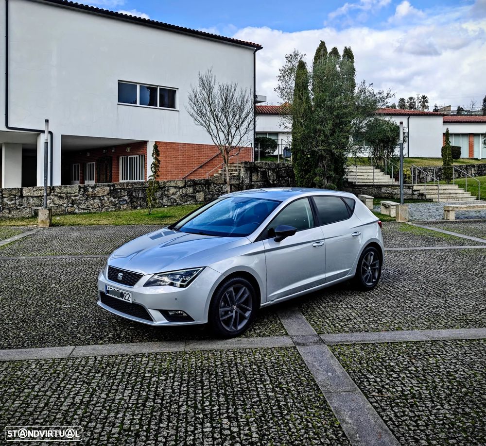 SEAT Leon 1.6 TDI S&S Style - 1
