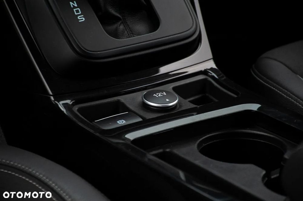 Ford Kuga 1.5 EcoBoost 4x4 Titanium - 35