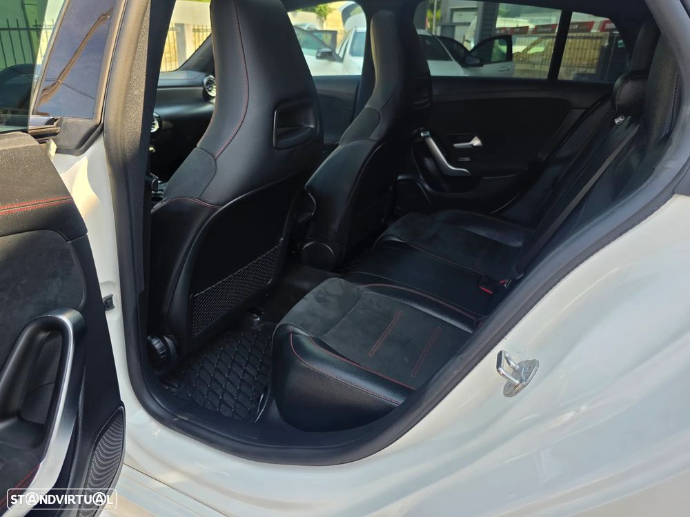 Mercedes-Benz CLA 200 d 8G-DCT AMG Line - 36