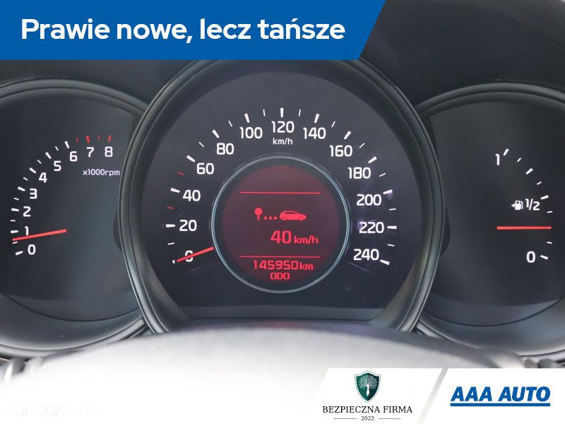 Kia Ceed - 12