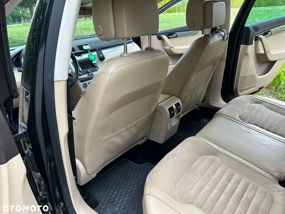 Volkswagen Passat 2.0 TDI BlueMotion Technology Highline - 14