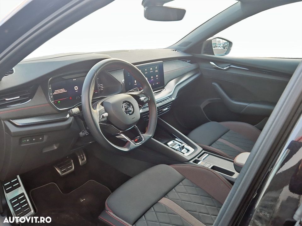 Skoda Octavia RS 2.0 TSI DSG - 17