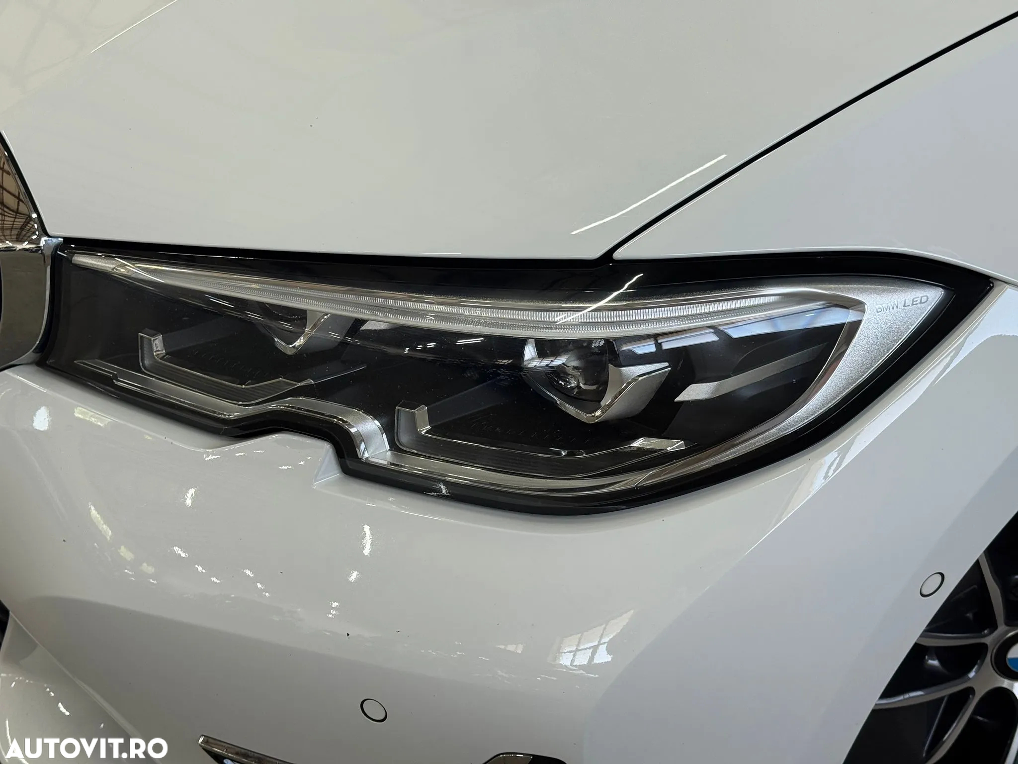 BMW Seria 3 320d AT MHEV - 28