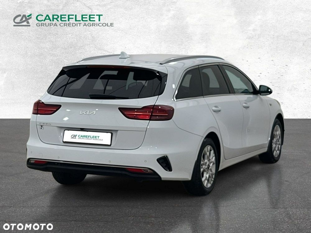 Kia Ceed - 5