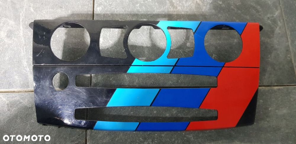 BMW E60 Ramka Radia M-PAKIET - 1