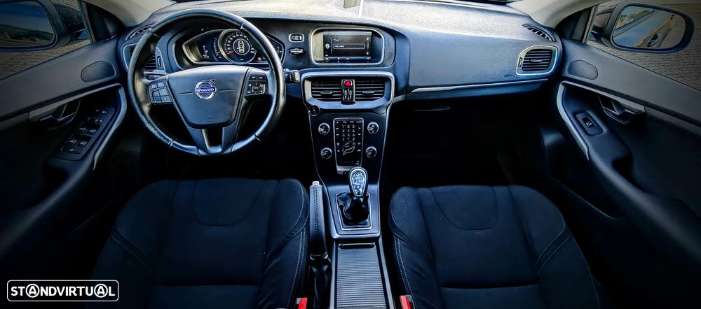 Volvo V40 1.6 D2 Summum Eco - 5