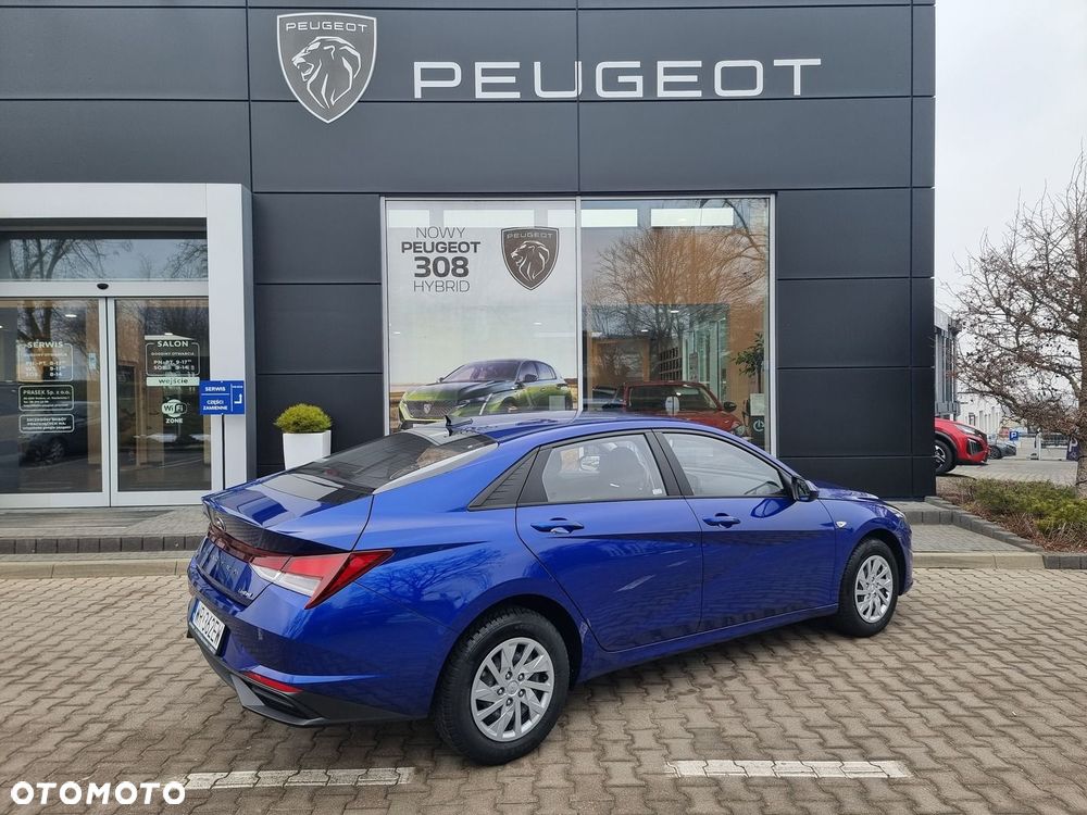 Hyundai Elantra 1.6 Modern - 12