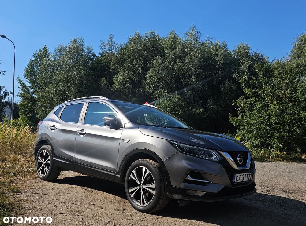 Nissan Qashqai 1.3 DIG-T N-Connecta - 22
