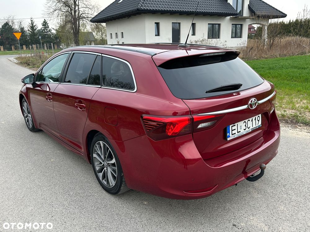 Toyota Avensis 2.0 Selection MS - 8
