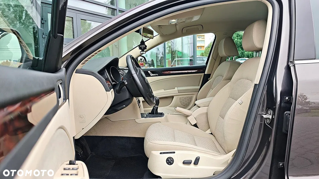 Skoda Superb 1.8 TSI 4x4 Platinum - 31