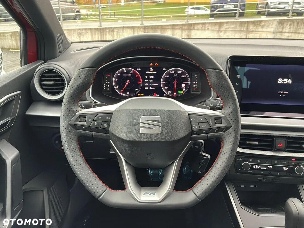 Seat Arona - 14