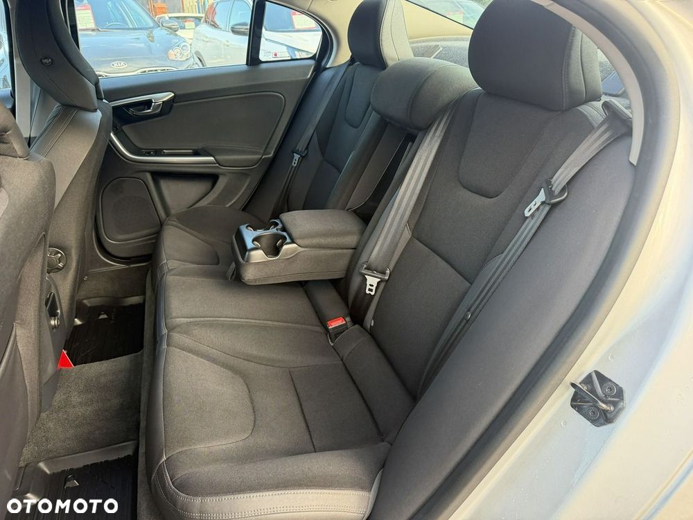 Volvo S60 - 20