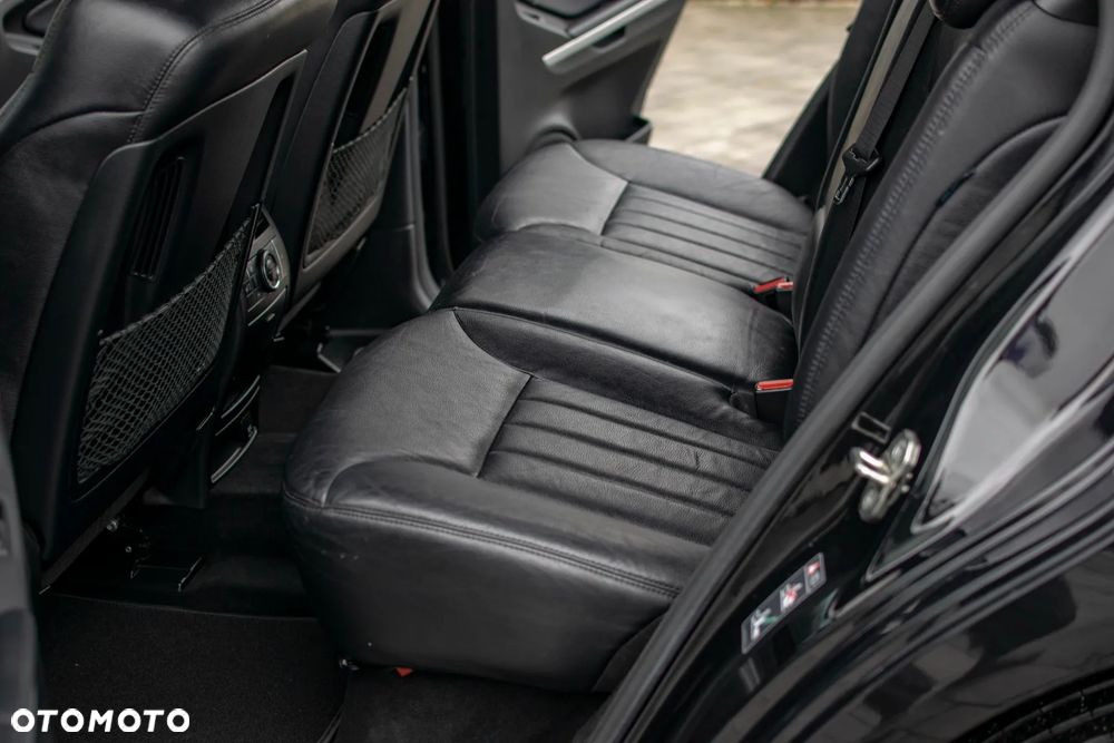 Mercedes-Benz ML - 6